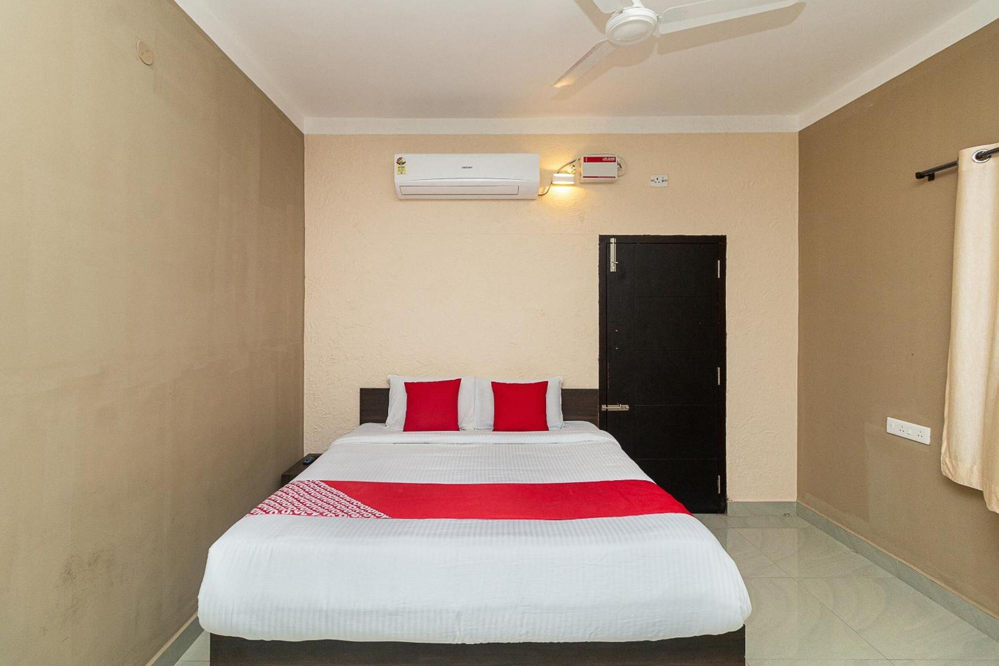 Oyo Green Hills Villa กุตตาลัม ภายนอก รูปภาพ